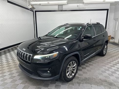 Used 2020 Jeep Cherokee Latitude Plus image 1