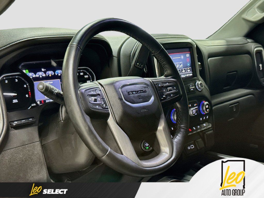 Used 2023 GMC Sierra 3500 Denali w/ Denali Ultimate Package AWD/4WD image 14