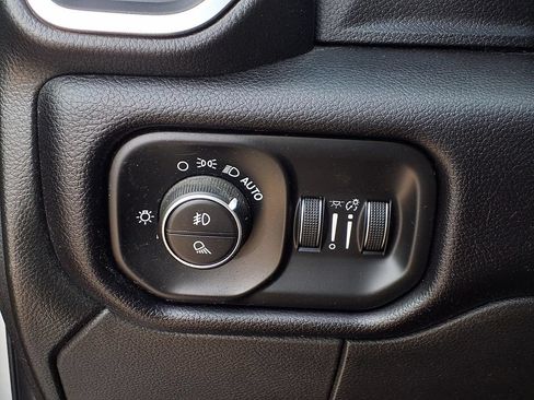 Used 2022 RAM 2500 Laramie w/ Safety Group B AWD/4WD image 9
