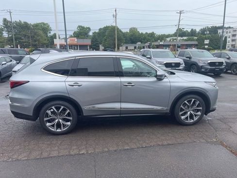 Used 2023 Acura MDX SH-AWD w/ Technology Package image 21