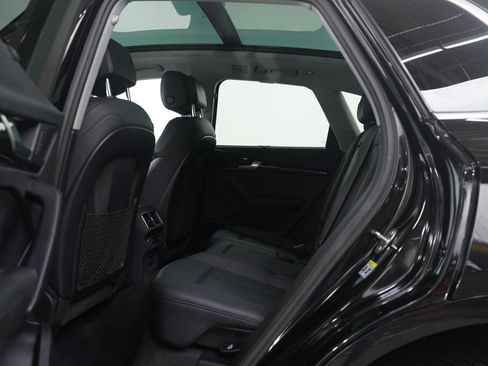 Used 2018 Audi Q5 Prestige w/ Prestige Package image 18