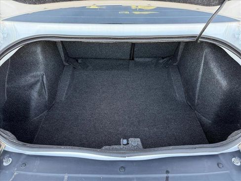 Used 2019 Dodge Challenger R/T Scat Pack w/ Shaker Package image 7