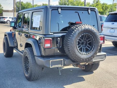 Used 2020 Jeep Wrangler Unlimited Sport AWD/4WD image 3