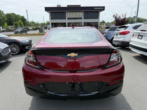 Used 2017 Chevrolet Volt Premier w/ Driver Confidence II Package image 5