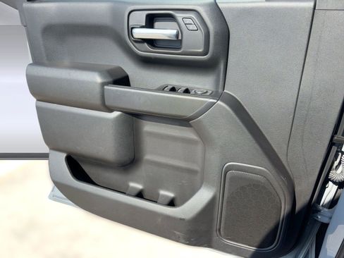 Used 2025 Chevrolet Silverado 1500 Custom image 20