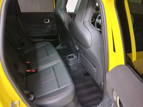 Certified 2025 MINI Cooper S image 30