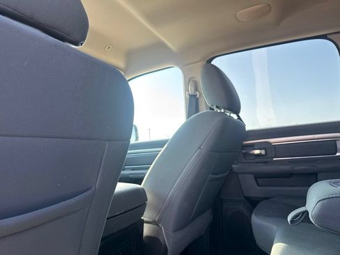Used 2017 RAM 1500 Lone Star AWD/4WD image 33