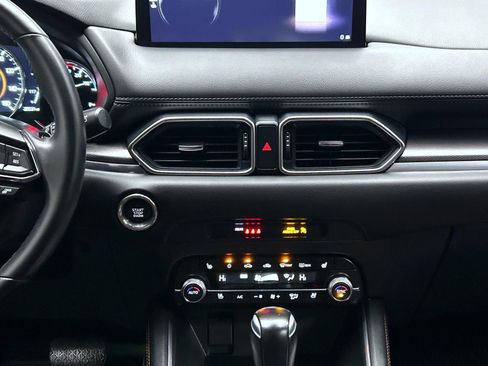 Used 2024 MAZDA CX-5 Carbon Edition image 13