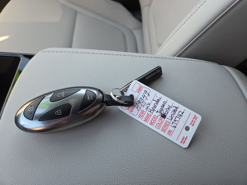 New 2026 Hyundai Tucson Limited image 30