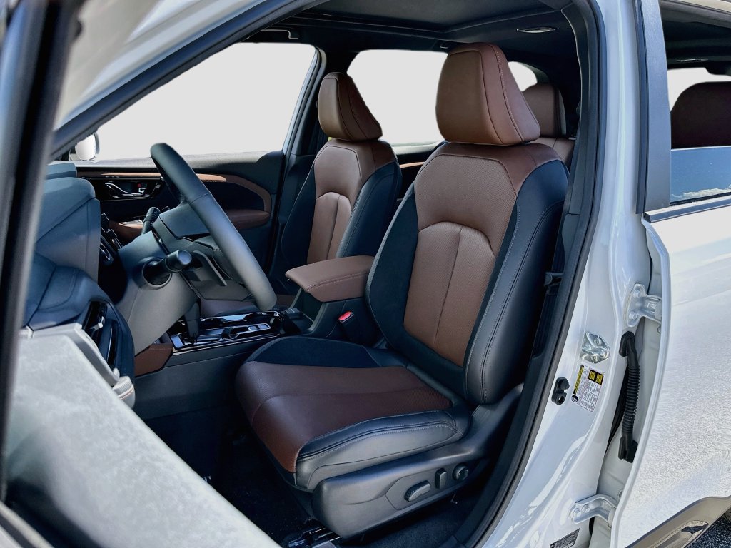 New 2026 Subaru Forester Touring AWD/4WD image 22