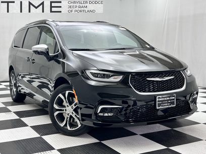 New 2026 Chrysler Pacifica Pinnacle
