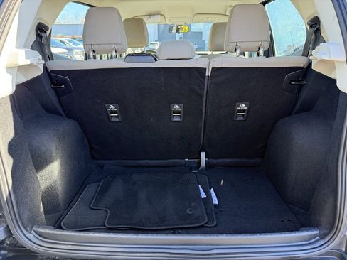 Used 2022 Ford EcoSport S image 18