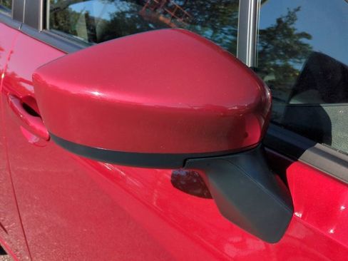 Used 2025 Nissan Versa SV image 12