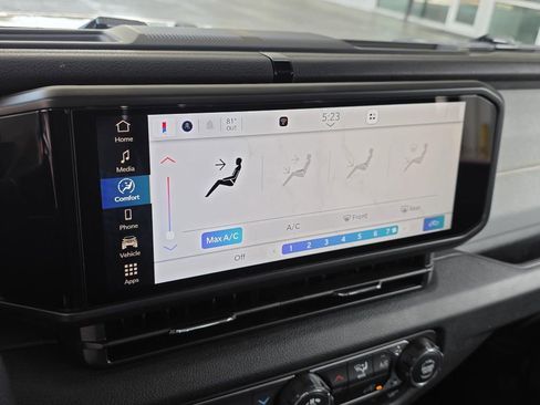 New 2026 Jeep Gladiator Sport image 14