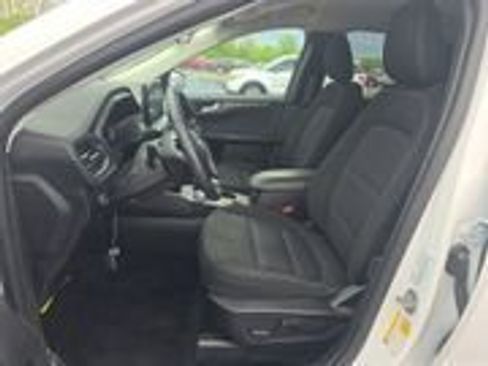 Used 2023 Ford Escape Active w/ Tech Pack #2 AWD/4WD image 2