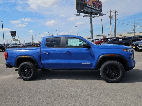 New 2026 GMC Canyon Elevation w/ Convenience Package image 6