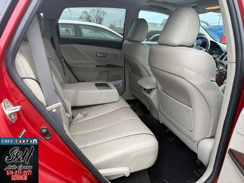 Used 2011 Toyota Venza AWD w/ Premium Pkg #2 image 8
