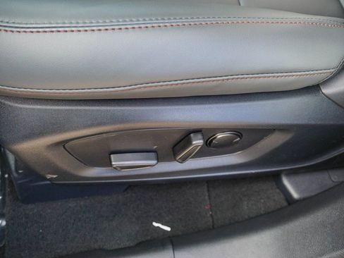 New 2026 Ford Explorer Active w/ Active Comfort Package image 19