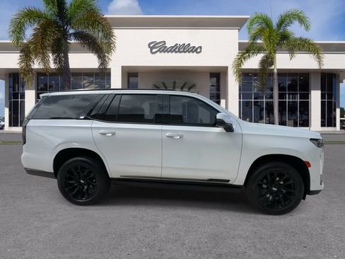 Certified 2023 Cadillac Escalade Sport Platinum w/ LPO, ONYX Package AWD/4WD image 16