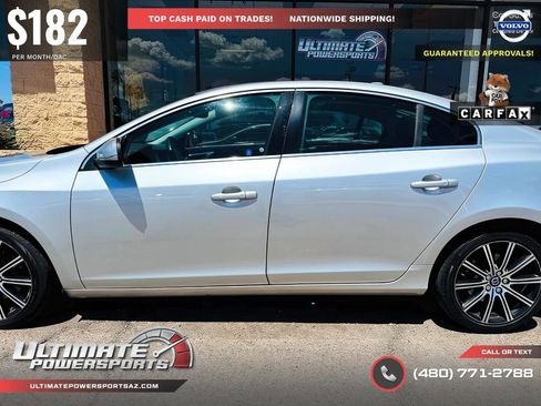 Used 2018 Volvo S60 T5 Inscription Platinum w/ Climate Package image 18