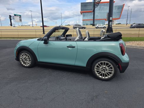 New 2026 MINI Cooper S image 6