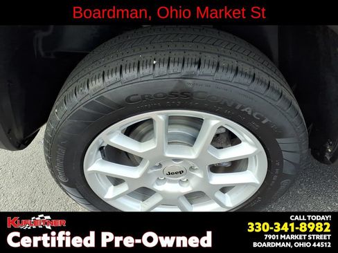 Used 2022 Jeep Renegade Latitude AWD/4WD image 17