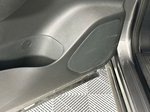 Certified 2023 Nissan Rogue SV AWD/4WD image 25