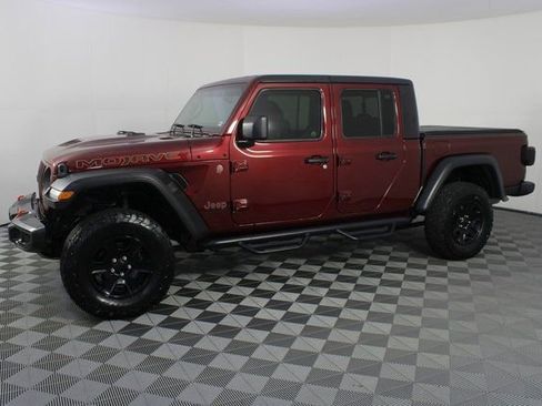 Used 2021 Jeep Gladiator Mojave image 2