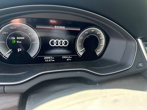Used 2024 Audi Q5 e Premium Plus AWD/4WD image 17