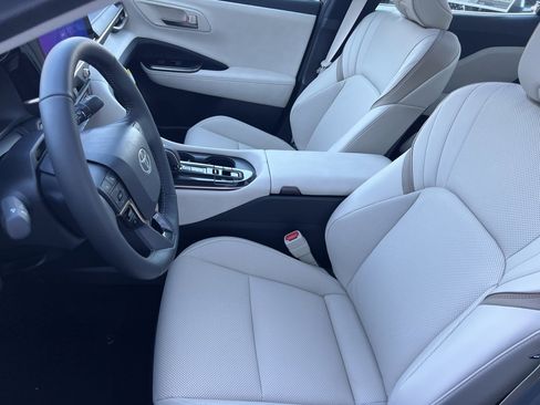 New 2026 Toyota Crown Limited image 12