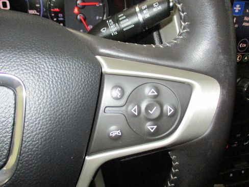 Certified 2022 GMC Terrain Denali image 22