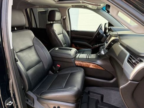 Used 2019 Chevrolet Suburban Premier w/ Max Trailering Package AWD/4WD image 27