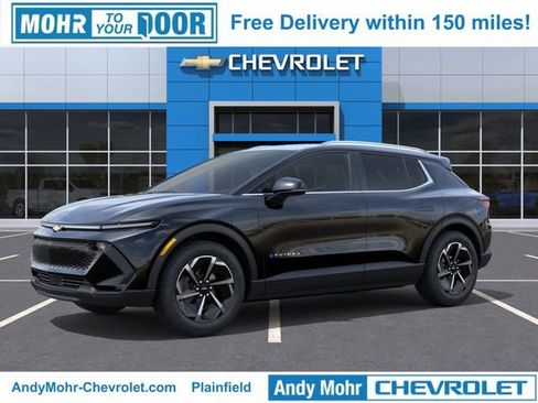 New 2026 Chevrolet Equinox EV LT image 2