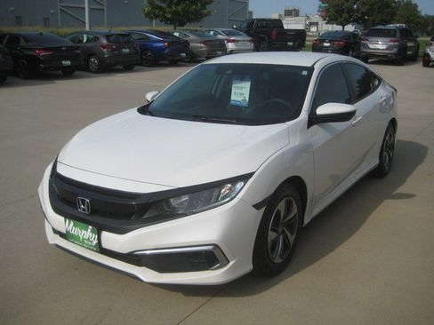 Used 2019 Honda Civic LX image 4