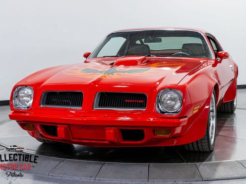 Used 2013 Chevrolet Camaro SS w/ SS Performance Package image 29