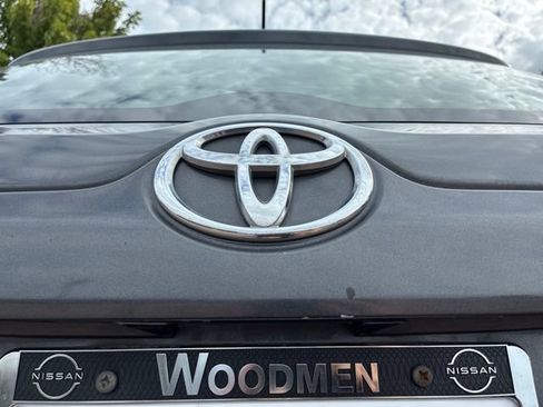 Used 2009 Toyota Matrix w/ PWR Pkg FWD image 40