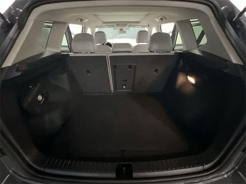 Certified 2023 Volkswagen Taos SE image 24