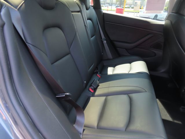 Used 2018 Tesla Model 3 Long Range RWD image 23