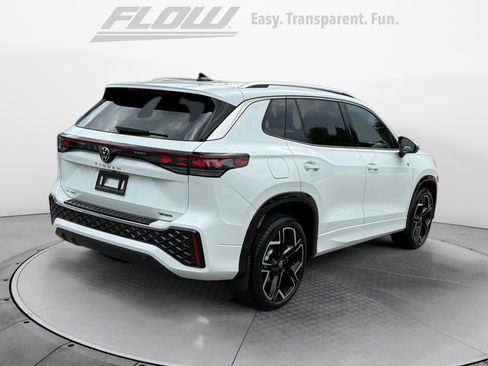 New 2026 Volkswagen Tiguan SEL R-Line AWD/4WD image 7