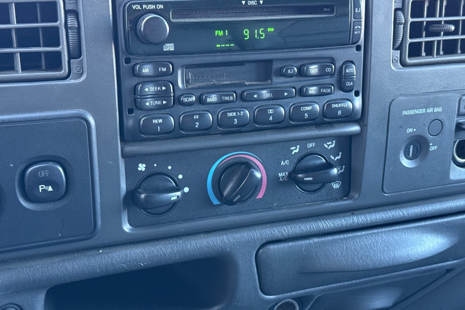 Used 2003 Ford F250 4x4 SuperCab Super Duty image 18