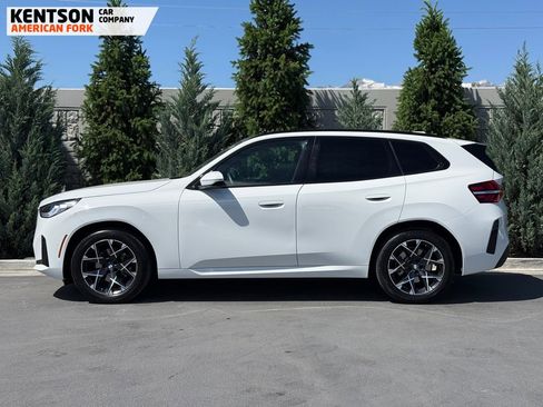 Used 2025 BMW X3 xDrive30i w/ Premium Package AWD/4WD image 4
