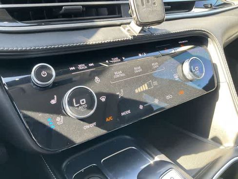 Used 2023 INFINITI QX60 Luxe w/ Vision Package image 24