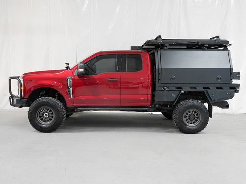 Used 2023 Ford F250 XLT w/ 360-Degree Camera Package AWD/4WD image 2