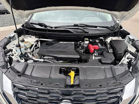 Used 2023 Nissan Rogue SL w/ SL Premium Package image 23