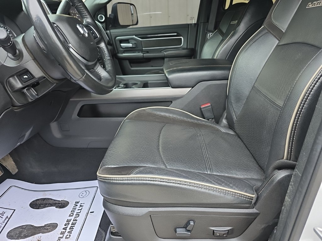 Used 2020 RAM 2500 Laramie AWD/4WD image 2
