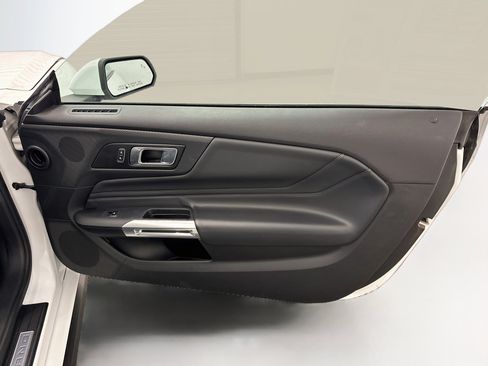 Used 2024 Ford Mustang Premium RWD image 31
