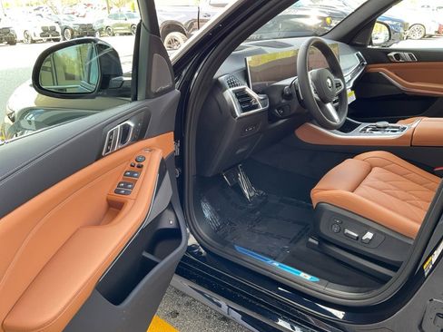 New 2026 BMW X5 xDrive50e w/ M Sport Package AWD/4WD image 31