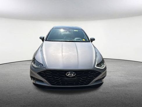 Used 2023 Hyundai Sonata Limited FWD image 2