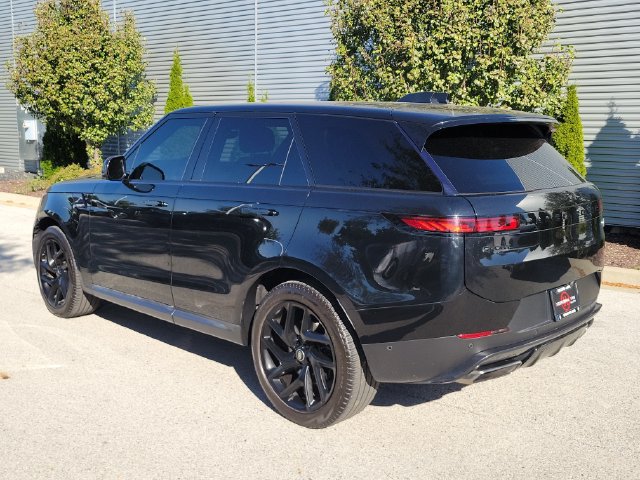 Used 2023 Land Rover Range Rover Sport SE AWD/4WD image 5