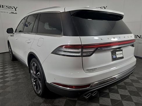Used 2023 Lincoln Aviator Reserve w/ Equipment Group 201A image 7